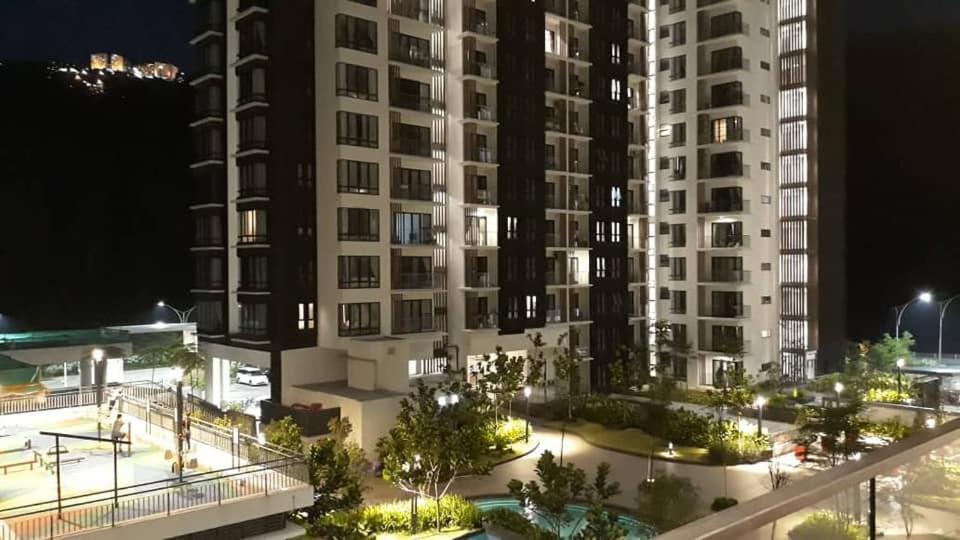 Family Cozy Home @ Midhills Genting L 8 Mins To Gpo Гентінг-Гайлендс Екстер'єр фото